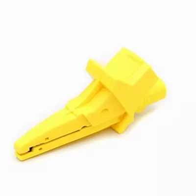 PJP 5004-LM-IEC-4 4mm Shrouded Crocodile Clip